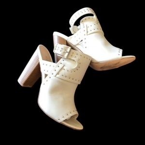 Women’s Ankle Booties